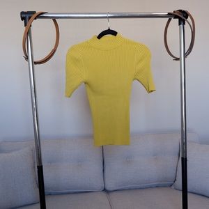 Banana Republic mock-neck, short-sleeved sweater - lime green
